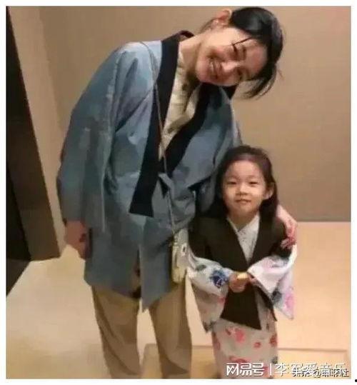 娱乐圈吃瓜爆料讲故事